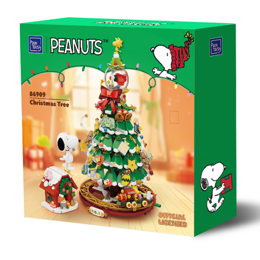 Peanuts™ Snoopy Christmas Tree