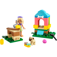 Novas selbstgebaute Hundehütte