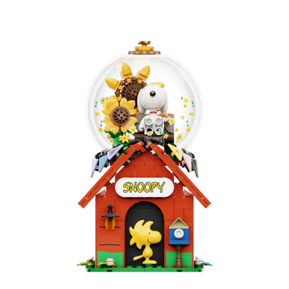 Snoopy Red House