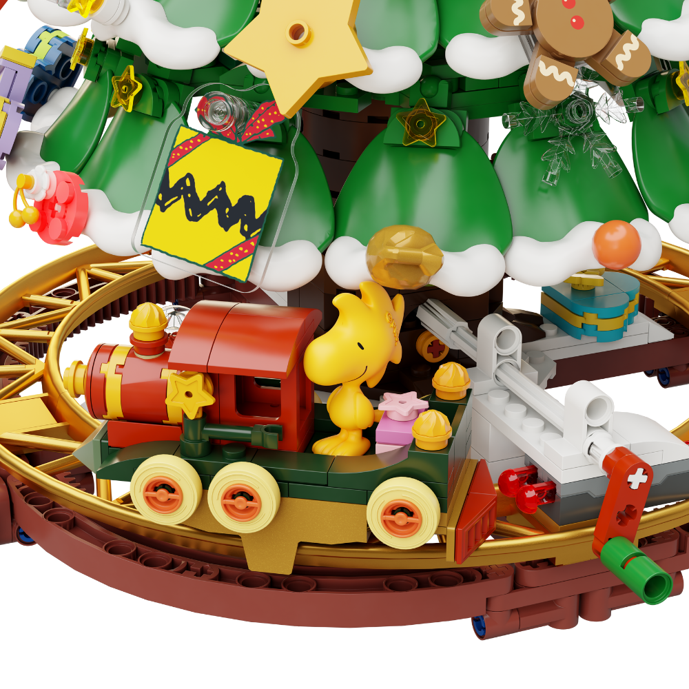 Peanuts™ Snoopy Christmas Tree