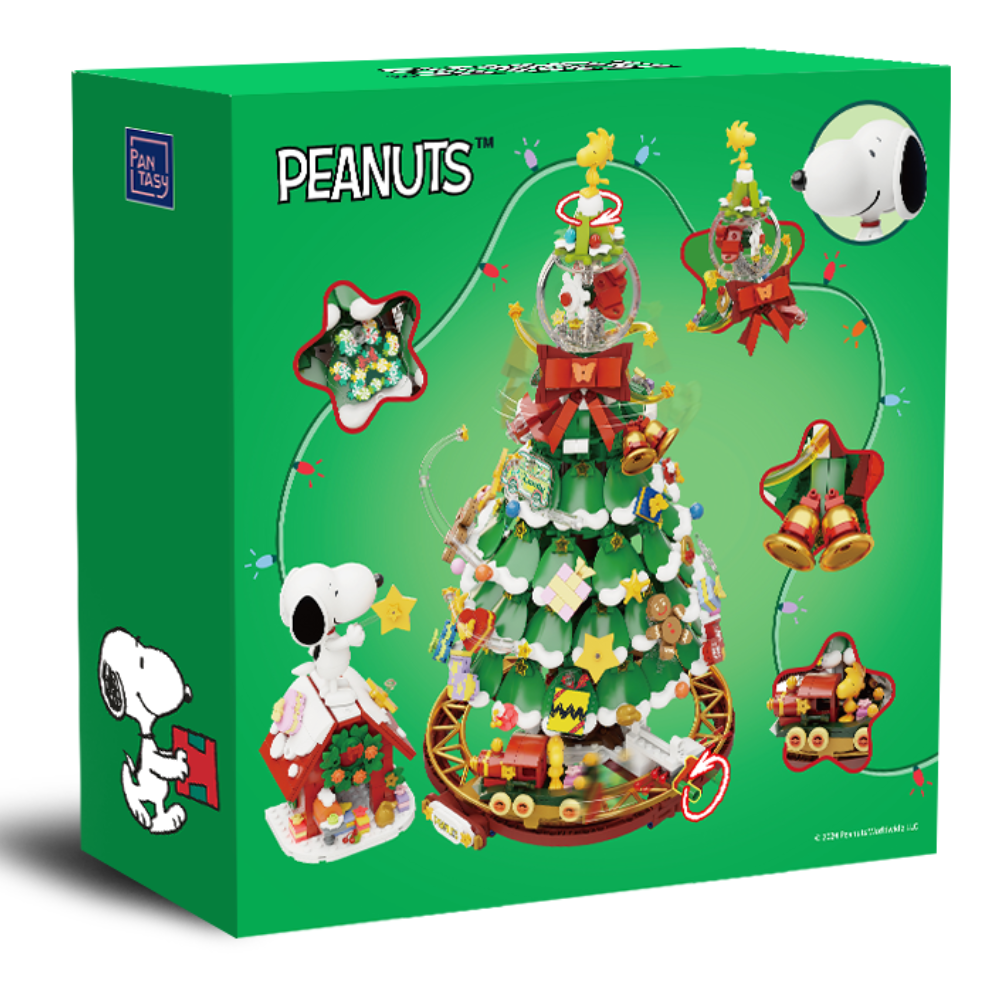 Peanuts™ Snoopy Christmas Tree