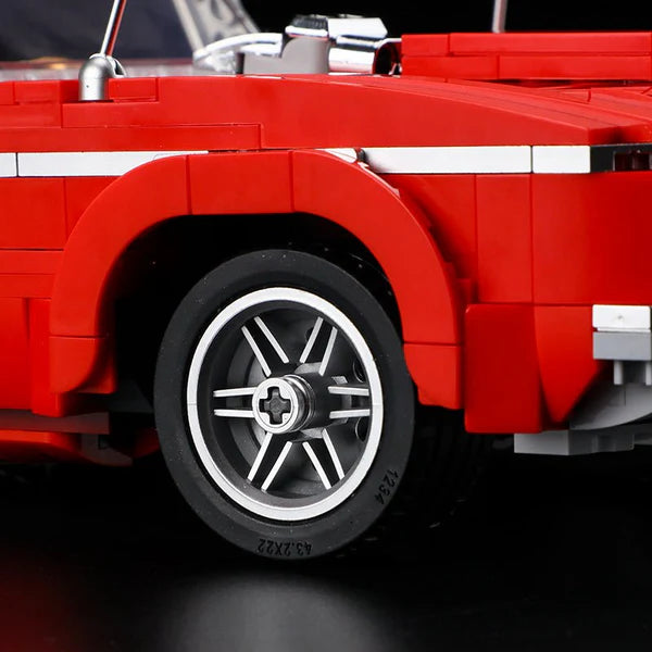 Collectible Low Rider - Big Red