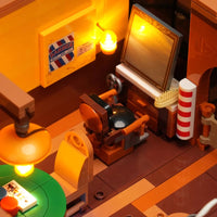 Fortune Club Saloon