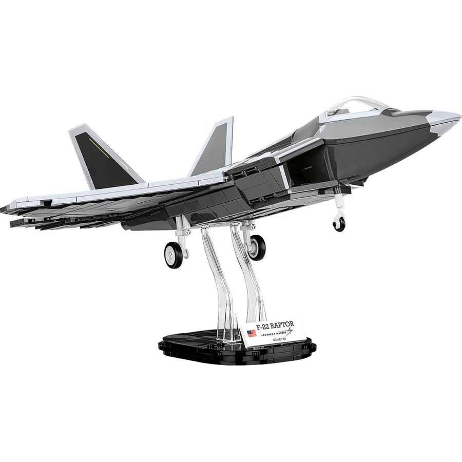 LOCKHEED F-22 RAPTOR