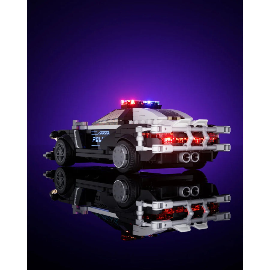 Cyberpunk-Streifenwagen